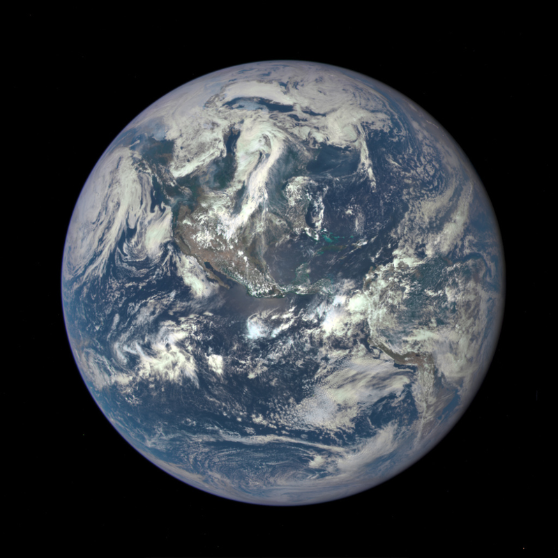 Illustration for article titled La NASA toma una nueva foto de toda la Tierra después de 43 años